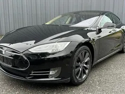 Schwarz Gebraucht 2013 Tesla Model S Limousine | 12.490 € (Etwas zu teuer)