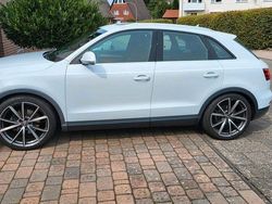 Orange Gebraucht 2011 Audi Q3 SUV | 16.900 € (Etwas zu teuer)