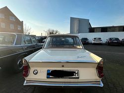 Beige Gebraucht 1963 BMW 700 Basis Limousine | 7.000 €
