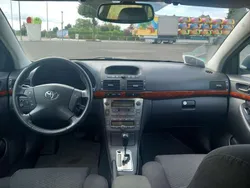Grün Gebraucht 2006 Toyota Avensis Executive Kombi | 3.000 € (Fairer Preis)
