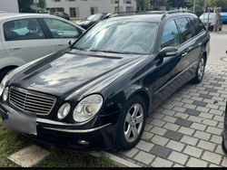 Schwarz Gebraucht 2005 Mercedes E280 Kombi | 5.300 € (Fairer Preis)