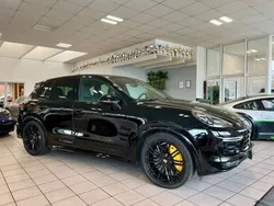 Schwarz Gebraucht 2016 Porsche Cayenne Turbo S SUV | 48.850 € (Superpreis)