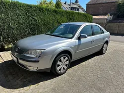Silber Gebraucht 2004 Ford Mondeo Limousine | 1.500 € (Guter Preis)
