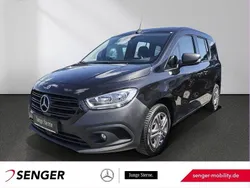 Schwarz Gebraucht 2022 Mercedes Citan 113 Kombi | 21.950 € (Fairer Preis)