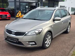 Silber Gebraucht 2012 Kia Ceed Kombi | 5.499 € (Guter Preis)