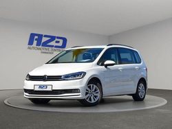 Pure white Gebraucht 2022 VW Touran Van / Kleinbus | 34.888 € (Teuer)
