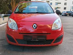 Rot Gebraucht 2009 Renault Twingo Kleinwagen | 1.599 € (Guter Preis)