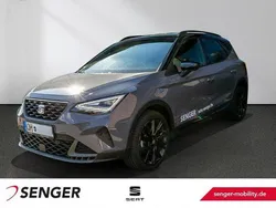 Grau Gebraucht 2024 Seat Arona Black Edition SUV | 26.900 € (Teuer)