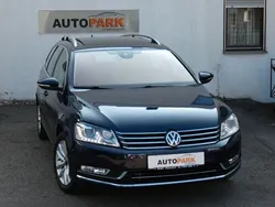 Night blue metallic (metallic) Gebraucht 2013 VW Passat Comfortline Kombi | 4.990 € (Superpreis)