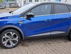 Blau Gebraucht 2021 Renault Captur R.S. SUV | 18.500 € (Fairer Preis)