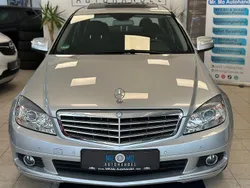 Silber Gebraucht 2008 Mercedes C200 Limousine | 8.999 € (Fairer Preis)