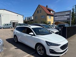Weiß Gebraucht 2022 Ford Focus Kombi | 12.900 € (Fairer Preis)