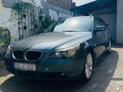 Grau Gebraucht 2005 BMW 525 Kombi | 5.000 €