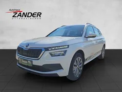 Candyweiß Gebraucht 2023 Skoda Kamiq Tour SUV | 18.900 €