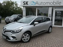 Grau Gebraucht 2019 Renault Clio IV Limousine | 11.400 € (Fairer Preis)