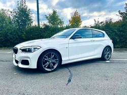 Weiß Gebraucht 2017 BMW M140 M Sport Limousine | 31.400 € (Guter Preis)