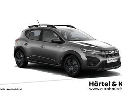 Zedergrün metallic (grün) Gebraucht 2025 Dacia Sandero Expression Kleinwagen | 18.490 € (Guter Preis)