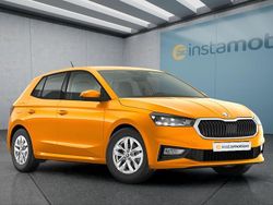 Blau Neu 2025 Skoda Fabia Kleinwagen | 18.199 € (Fairer Preis)