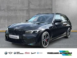 Black sapphire metallic Gebraucht 2024 BMW 340 Kombi | 59.990 € (Teuer)