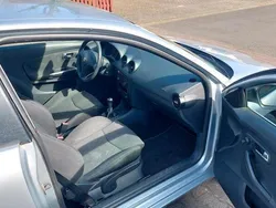 Silber Gebraucht 2005 Seat Ibiza Kleinwagen | 400 € (Guter Preis)