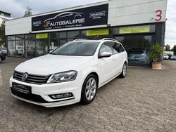Candyweiss Gebraucht 2013 VW Passat R-line BlueMotion Kombi | 12.400 € (Etwas zu teuer)