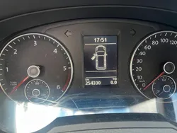 Grau Gebraucht 2010 VW Sharan Van / Kleinbus | 10.500 € (Teuer)