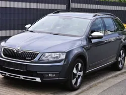 Grau Gebraucht 2015 Skoda Octavia Scout 4x4 Kombi | 9.988 € (Guter Preis)