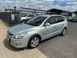 Silber Gebraucht 2010 Hyundai i30 Classic Kombi | 1.390 € (Superpreis)