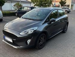 Grau Gebraucht 2018 Ford Fiesta Active Kleinwagen | 10.200 € (Guter Preis)