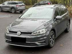 Grau Gebraucht 2020 VW Golf VII United Kombi | 17.000 € (Guter Preis)
