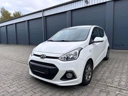 Weiß Gebraucht 2014 Hyundai i10 Edition Kleinwagen | 5.890 € (Guter Preis)