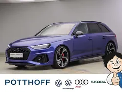 Blau (sepangblau perleffekt (blau)) Gebraucht 2025 Audi RS4 Comfort Kombi | 92.750 € (Teuer)