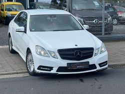 Weiß Gebraucht 2013 Mercedes E200 Limousine | 12.490 € (Fairer Preis)