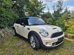 Weiß Gebraucht 2012 Mini Cooper SD Kleinwagen | 5.990 € (Fairer Preis)