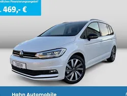 Weiß Gebraucht 2025 VW Touran Highline Van / Kleinbus | 46.490 €
