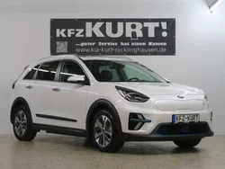 Snow white pearl Gebraucht 2020 Kia e-Niro 2 SUV | 19.950 € (Guter Preis)