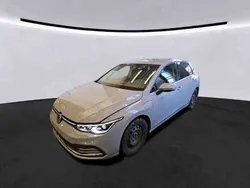 Mondsteingrau Gebraucht 2020 VW Golf VIII Style Limousine | 21.840 € (Guter Preis)