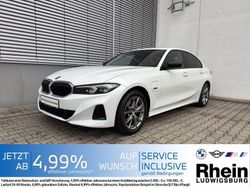 Weiß Gebraucht 2022 BMW 320e Limousine | 29.190 € (Fairer Preis)