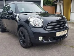Schwarz Gebraucht 2015 Mini One Countryman SUV | 12.990 € (Etwas zu teuer)