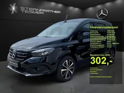 Schwarz Gebraucht 2023 Mercedes EQT200 Van / Kleinbus | 25.900 € (Guter Preis)
