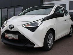 Weiß Gebraucht 2020 Toyota Aygo Kleinwagen | 8.960 € (Fairer Preis)
