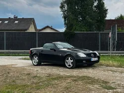 Schwarz Gebraucht 1998 Mercedes SLK200 Cabrio | 4.000 € (Fairer Preis)