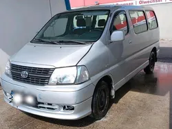 Silber Gebraucht 2007 Toyota HiAce Van / Kleinbus | 11.600 €