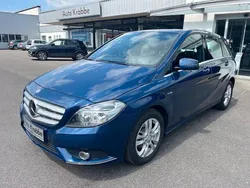 Lotusblau metallic (metallic) Gebraucht 2011 Mercedes B180 Van / Kleinbus | 7.990 € (Fairer Preis)
