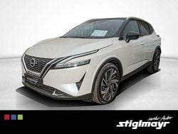 Pearl white/black Gebraucht 2022 Nissan Qashqai Tekna SUV | 26.740 € (Fairer Preis)