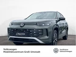 Cipressinogrün metallic Neu 2025 VW Tayron Elegance SUV | 55.980 € (Teuer)