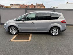 Grau Gebraucht 2011 Ford S-MAX Titanium Van / Kleinbus | 6.799 € (Fairer Preis)