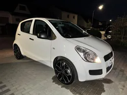 Weiß Gebraucht 2011 Suzuki Splash Kleinwagen | 2.600 € (Guter Preis)