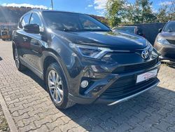Braun Gebraucht 2016 Toyota RAV4 Active SUV | 13.999 € (Fairer Preis)