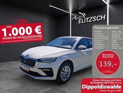 Candyweiss Gebraucht 2024 Skoda Scala Selection Kleinwagen | 22.980 € (Fairer Preis)